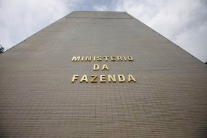 Após reeleição de Lula, Tesouro Nacional cancela leilões de títulos públicos e anuncia recompra extraordinária para conter turbulência